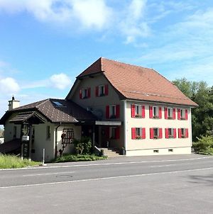 Hotel Guggibad Gasthof & Grill Buttwil Exterior photo