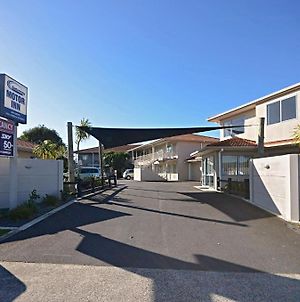 Gateway Motor Inn Mount Maunganui Exterior photo