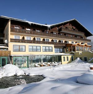 Hotel Berghof Ramsau am Dachstein Exterior photo