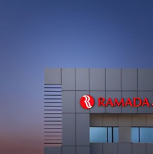Ramada Qurum Beach Hotel Maskat Exterior photo