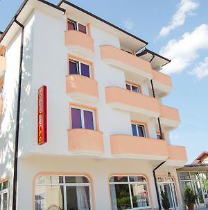 Hotel Montenegro Struga Exterior photo