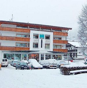 Apartmenthaus Brixen&Haus Central Brixen im Thale Exterior photo
