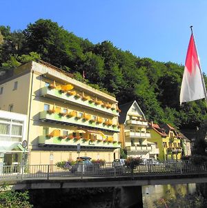 Hotel Heissinger Bad Berneck im Fichtelgebirge Exterior photo