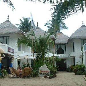 Zen Hostel Back Beach Boracay Boracay Island Exterior photo