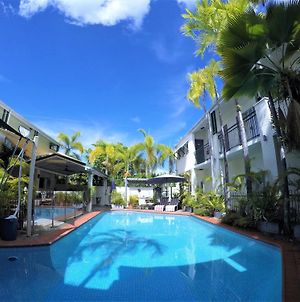 Crystal Garden Resort&Restaurant Cairns Exterior photo