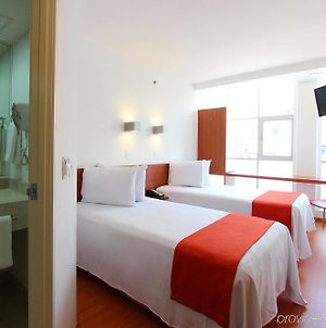 Hotel One Ciudad De Mexico Alameda Room photo