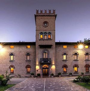 Hotel Castello Modena Exterior photo