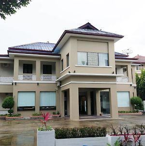 Ruby Garden Hotel Yangon Exterior photo