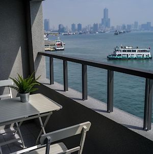 Watermark Hotel-The Harbour Kaohsiung Exterior photo