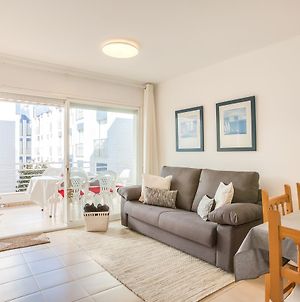 Lets Holidays White Apartment With Terrace, Ac & Parking, Near Beach Tossa de Mar Exterior photo