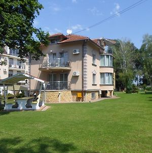 Villa As Vrnjačka Banja Exterior photo