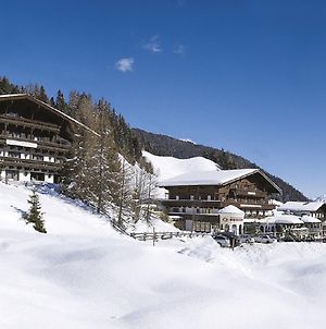 Mountainclub Hotel Ronach Wald im Pinzgau Exterior photo