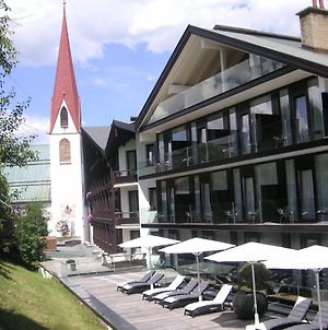 Alpenhotel Fall In Love (Adults Only) Seefeld in Tirol Exterior photo