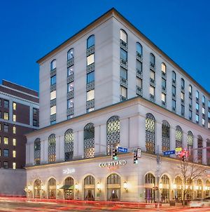 Hotel Courtyard By Marriott Stamford Downtown Exterior photo