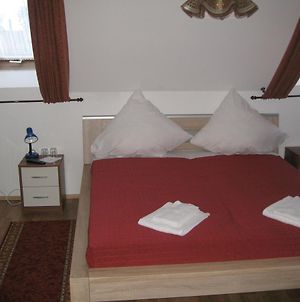Hotel Syrtaki bei Nikos Schopfloch Room photo
