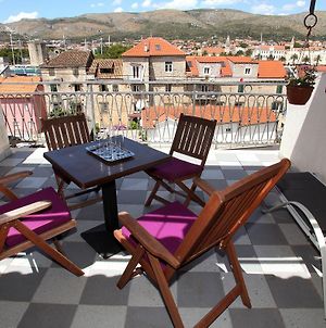 Guesthouse Kate Trogir Exterior photo