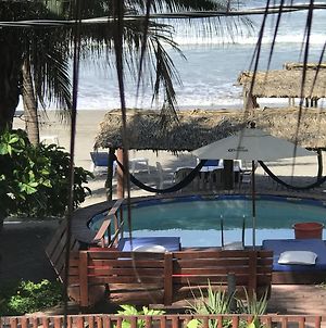 Hotel Casa De Las Olas Surf & Beach Club Acapulco Exterior photo