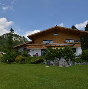 Heavenly Apartment In W Ngle Tyrol With Walking Trails Near Reutte Exterior photo