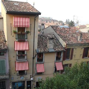 Bed and Breakfast The Tower Of The Old King Desenzano del Garda Exterior photo