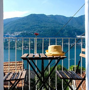 Ferienwohnung Altido Cosy Apt For 4 With Balcony And View Of Lake Como Blevio Exterior photo
