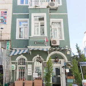 Taksim Green House Hostel Istanbul Exterior photo