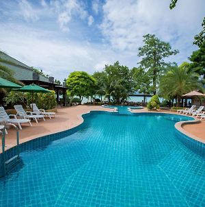 Phi Phi Andaman Beach Resort-SHA Plus Ko Phi Phi Exterior photo