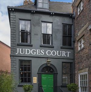 Hotel Judges Court York Exterior photo