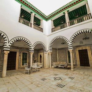 Hotel Dar Ben Gacem Tunis Exterior photo