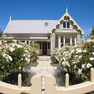 Lilac Rose Boutique Bed & Breakfast Christchurch Exterior photo