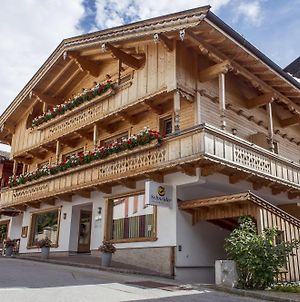 Hotel Das GÄSTEHAUS SCHNEIDER am Dorfplatz Alpbach Exterior photo