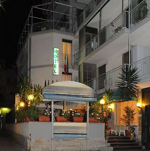 Hotel Sorriso Sanremo Exterior photo