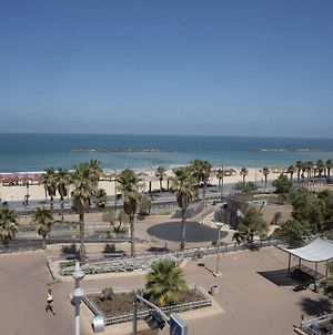 Tlv88 Sea Hotel Tel Aviv-Jaffa Exterior photo