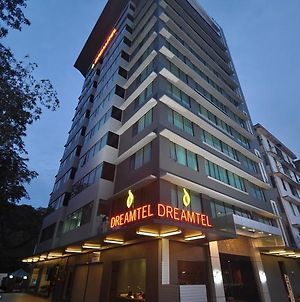 Hotel Dreamtel Kota Kinabalu Exterior photo