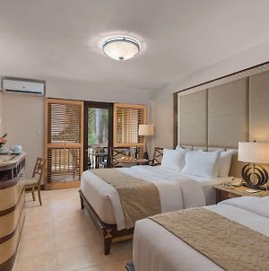 Henann Regency Resort&Spa Boracay Island Exterior photo