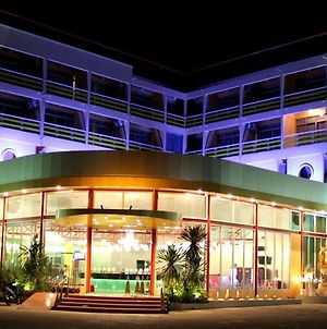 Hotel Bella Express Pattaya Exterior photo