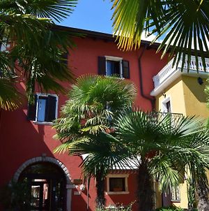 Residence Segattini Riva del Garda Exterior photo