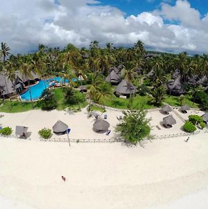 Ocean Paradise Resort & Spa Pwani Mchangani Exterior photo
