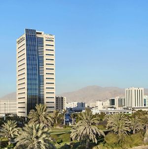 Hotel Doubletree By Hilton Ras Al Khaimah Exterior photo