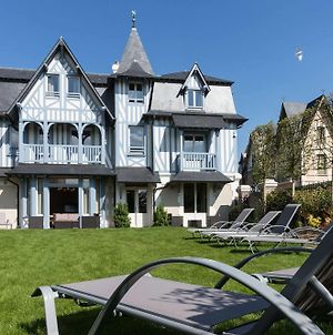 Villa Odette Deauville Exterior photo