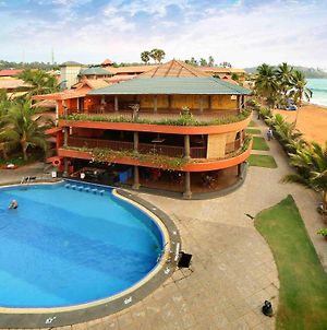 Uday Samudra Leisure Beach Hotel&Spa Kovalam Exterior photo