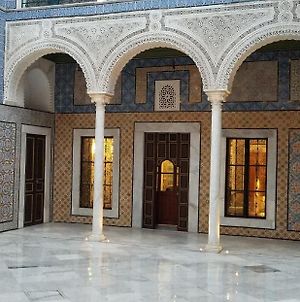 Hotel Palais Bayram Tunis Exterior photo