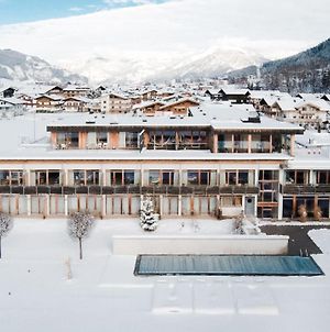 Hotel ACTIVE by Leitner's Kaprun Exterior photo