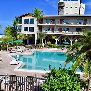 Hotel Caribbean Beach Club Fort Myers Beach Exterior photo