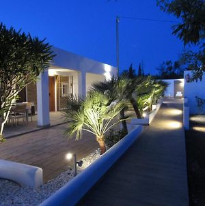 Villa Can Pep Luis Can Pep Mortera Is Located In The Beautiful Countryside Near To Playa Den Bossa Ibiza-Stadt Exterior photo