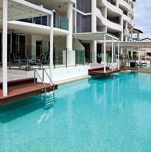 Waters Edge Apartments Cairns Exterior photo