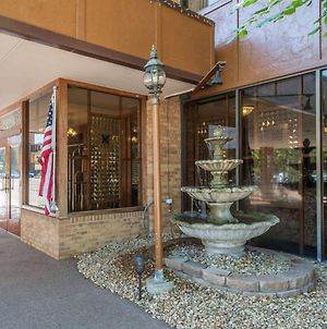 Rodeway Inn & Suites Boulder Exterior photo
