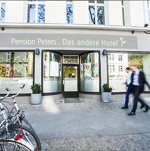 Pension Peters – Das andere Hotel Berlin Exterior photo