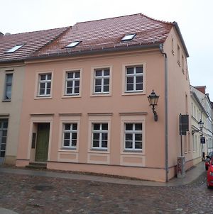 Altstadt-Ferienwohnungen Neuruppin Exterior photo