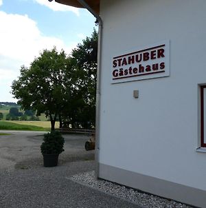 Hotel Gästehaus Stahuber Feldkirchen-Westerham Exterior photo