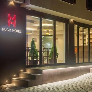 Hugo Hotel Warna Exterior photo
